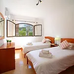 2 Bed Ground Floor In Apartment Vilamoura