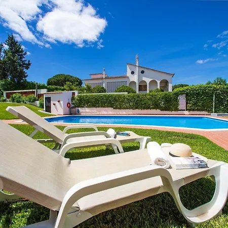 Apartamento 2 Bed Ground Floor In *