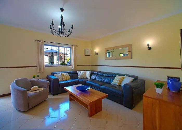 2 Bed Ground Floor In