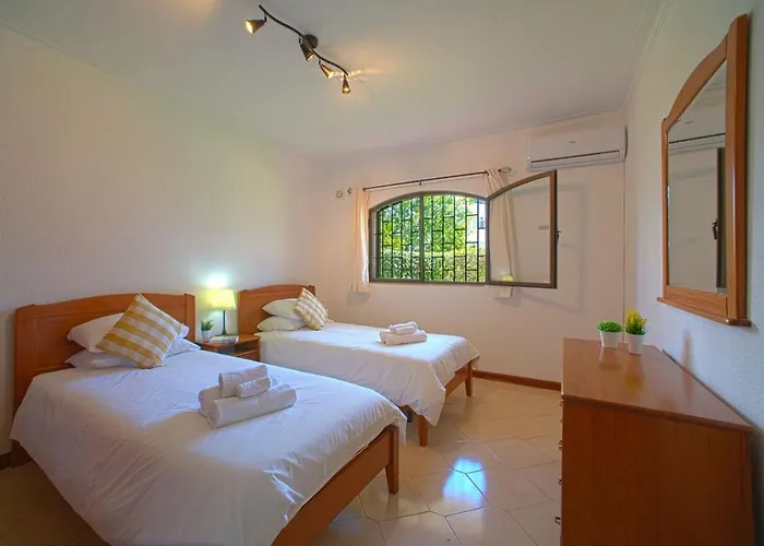 Διαμέρισμα 2 Bed Ground Floor In *