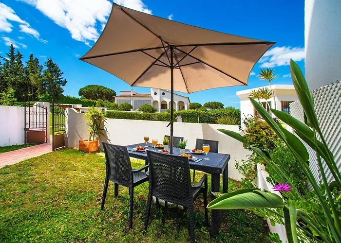 2 Bed Ground Floor In * וילהמורה